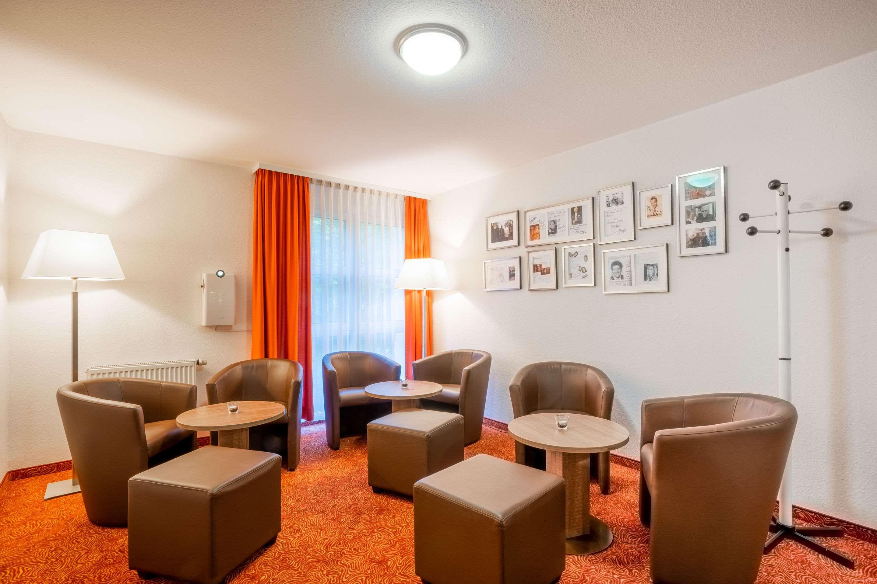 Quality Hotel Erlangen Garni Экстерьер фото