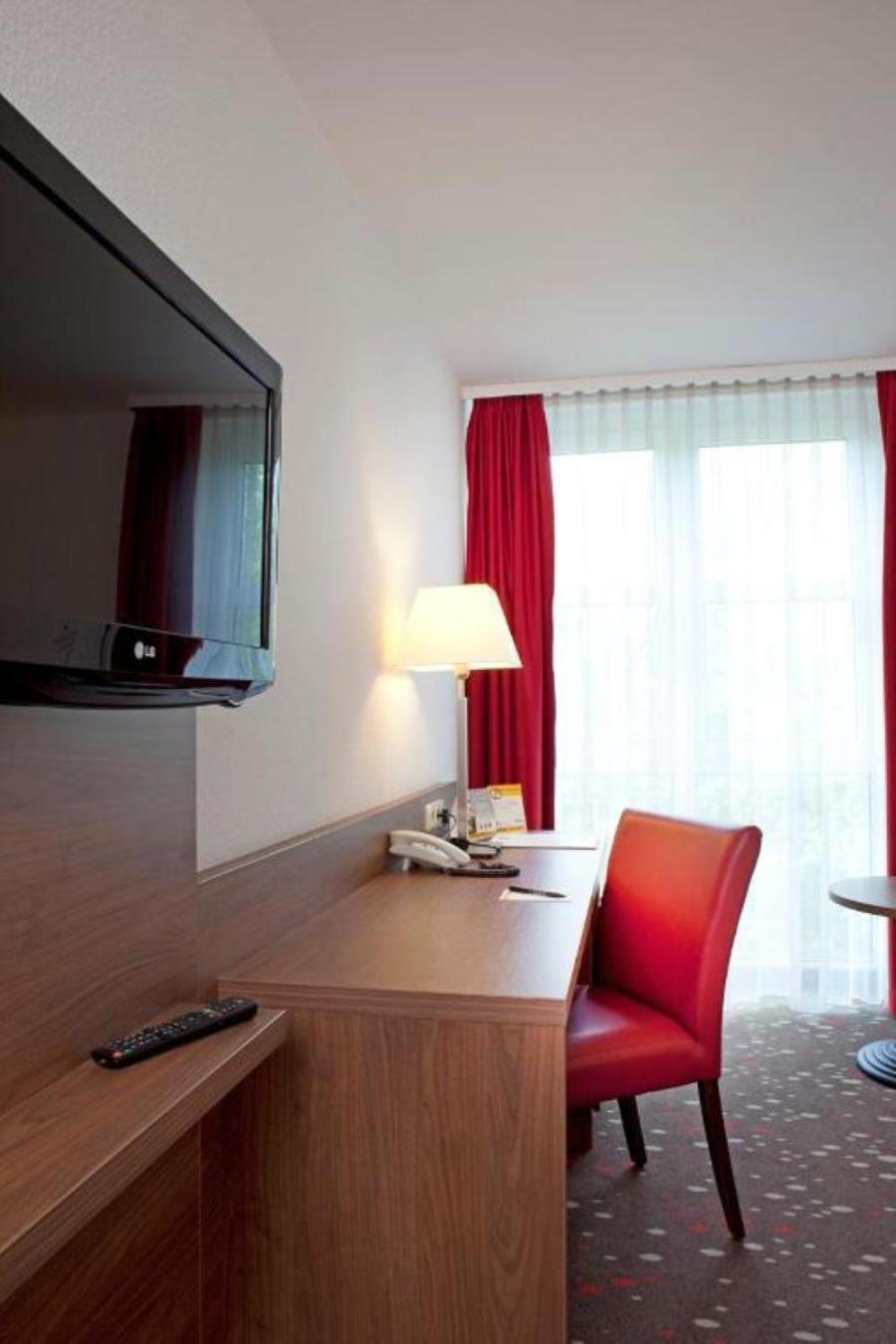 Quality Hotel Erlangen Garni Экстерьер фото