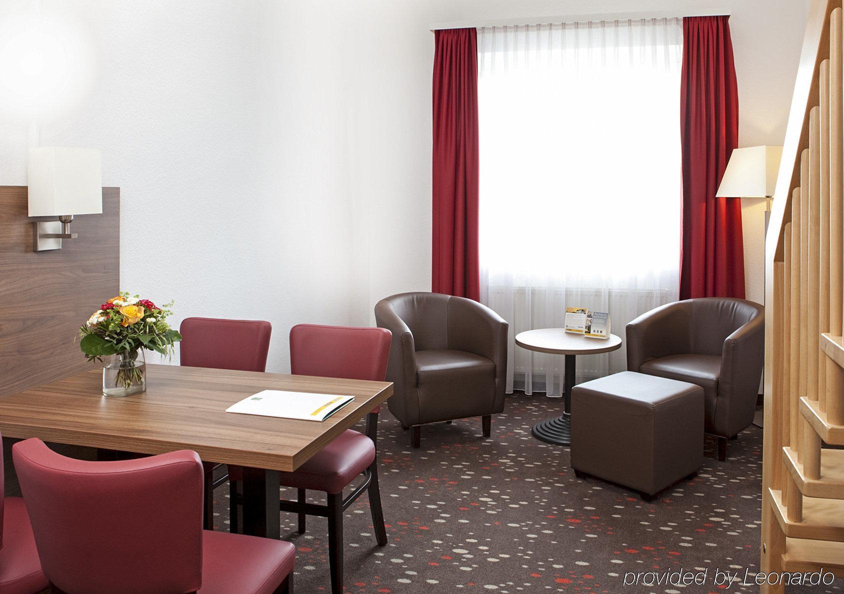 Quality Hotel Erlangen Garni Экстерьер фото